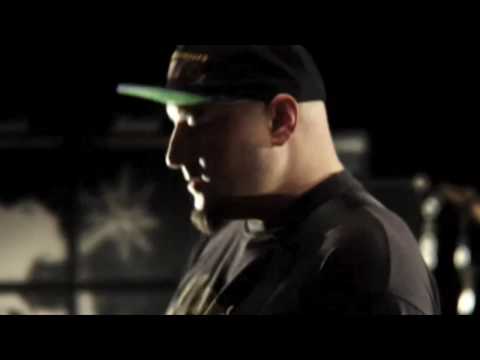 HATEBREED - Ghosts Of War (OFFICIAL VIDEO)