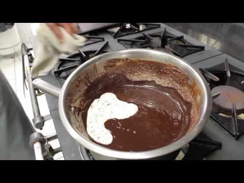 CHEF HUMBERTO - RECEITA TORTA DE CHOCOLATE BELGA