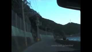 preview picture of video '[V0156] 蒲江１：九州最東端の鶴御崎からの戻り道で波しぶきが襲いかかる'
