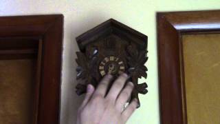 preview picture of video 'River city Cuckoo Clock Model # 11-09'