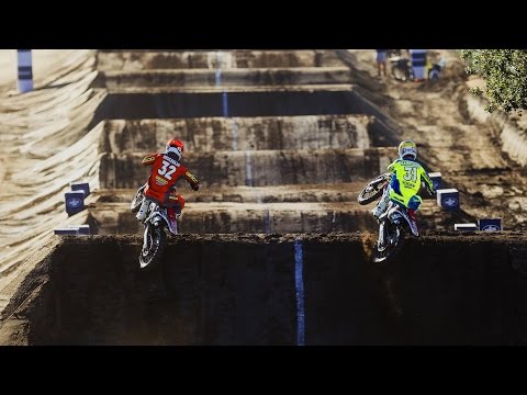 1v1 Racing on an Unwound Supercross Track - Red Bull Straight Rhythm 2015