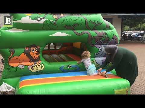 Video van Springkussen en Ballenbad Junglebad | Attractiepret.nl