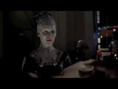 How Data flirted with the Borg Queen