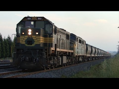 Railway Action in the North East: Australian Trains