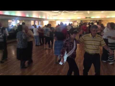 Duncanfest 2014 - Leo Lonnie Band - You Pay me I Pay You Polka