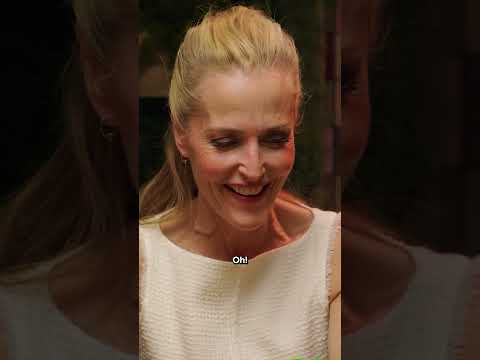 Surprising Gillian Anderson with Childhood Jello