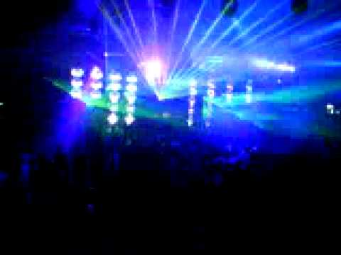 Q-Dance: X-Qlusive Walt