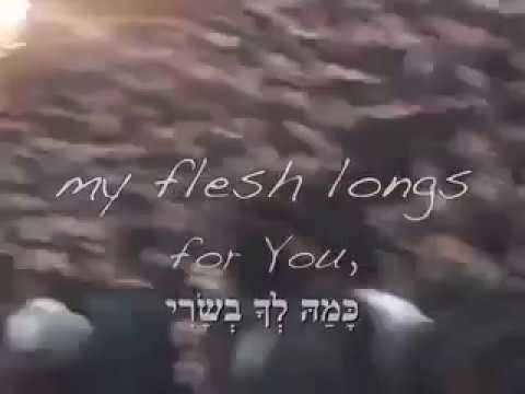 Psalm 63 at Satmar Tish to Chabad Niggun (Lag BaOmer 5770)
