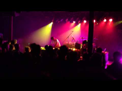 TOM FIRE - Live Ferme du buisson 110512 - Concert