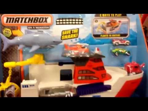 MATCHBOX "Mission: Marine Rescue Shark Ship" Huge Boat and Mini Toy Car Set / Toy Review