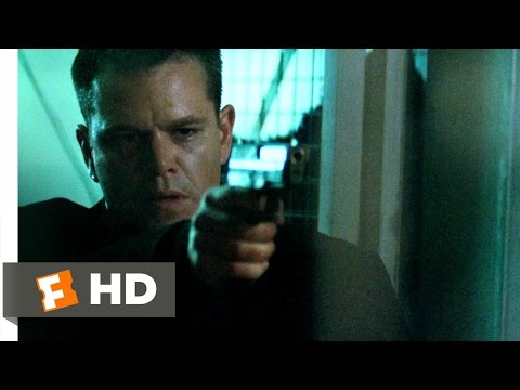 The Bourne Ultimatum (1/9) Movie CLIP - Bourne Evades Police (2007) HD