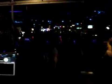 GWK At Players Strizzo Low vs Move Shake Drop