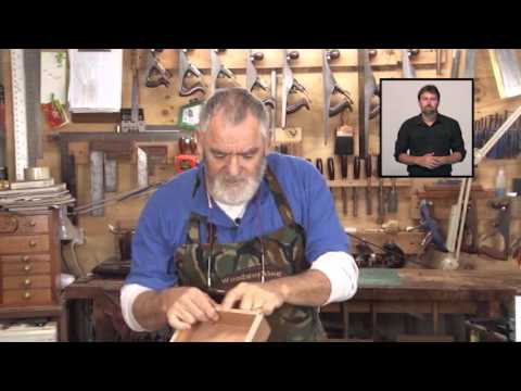 How to Sign Keepsake in Auslan