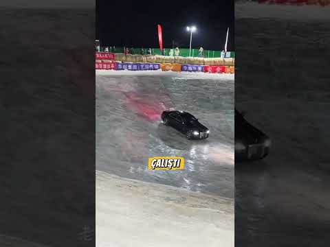 🚗😱Çin’de Rolls Royce tuzağa sıkıştı!
