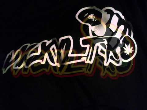 SUCIO RAISER ft. VICKYLTRO,GIONE MC -SERES//PROD.TEMPLO 2014