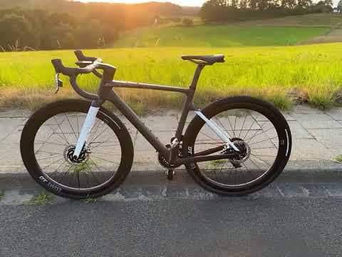 Scott Addict Gravel Tuned 2022