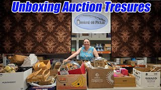 Unboxing Auction Finds! Check out the Owls, Longaberger Baskets Figurines and much more.