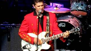 Chris Isaak live at the Voodoo Lounge  K.C.M.O.