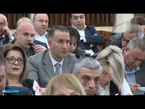 Նենց չի` գումար չկա, մրցույթը չենք կարում դնենք. ամեն ինչ էլ կա. 5 ամիս ա` նույն բանն եք ասում