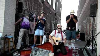 Twin City Buskers Theme / Muleskinner Blues