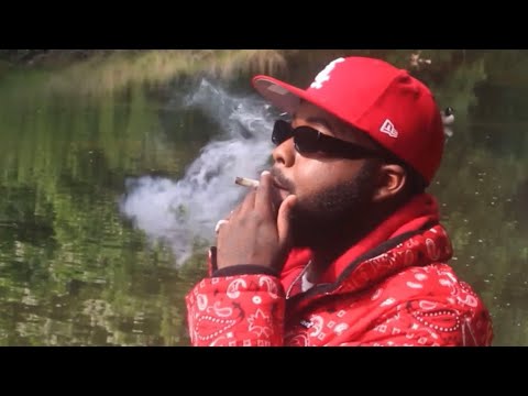 LA BI$HOP - STRIKE! (B-MIX) - (OFFICIAL VIDEO)