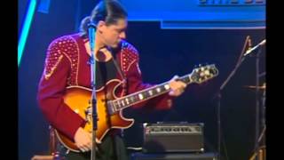 Robben Ford &amp; The Blue Line in Concert - You Cut Me to the Bone (1993)