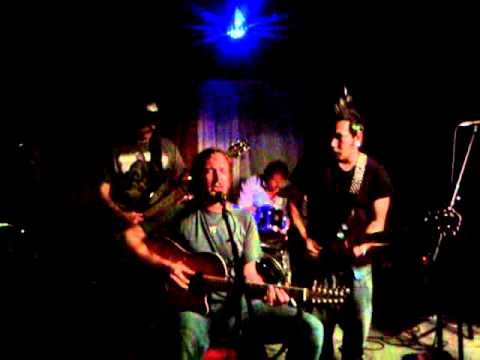 Mojo Moore - Anthony Action - Stevie C - Scott - Pale Horse Jam Mar 30, 2011 10:10 PM