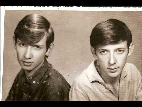 OS VIKINGS  cantam  A PEQUENINA PRECE     Odeon  1968