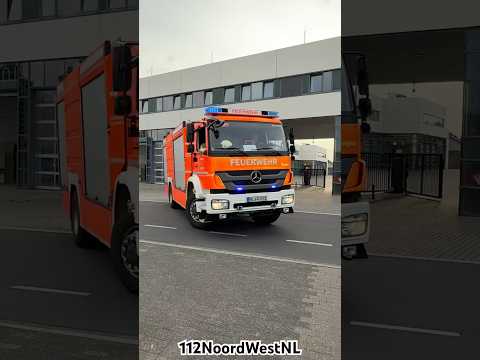HLF Und PTLF Feuerwehr Langenfeld auf einsatzfahrt! #einsatz #feuerwehr #brandweer #firebrigade