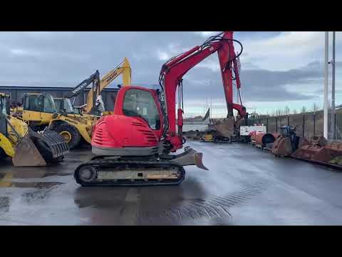 Jcb 8085 bj 2011 / 17500 Euro netto