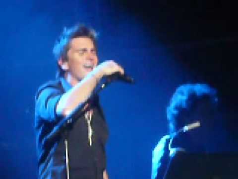 Juanes y Calamaro - Minas Piedras