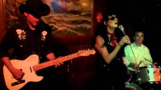 Rosie Flores sings Boxcars at the Redwood Bar