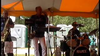 18 Cynor Classics, White Rose Waltz