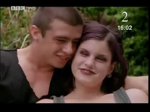 Junk (Melvin Burgess) Part 2/3 (Marcus D.F. White; 1999)