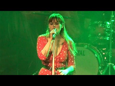 Alunah - 'Dance Of Deceit' - Live @ HRH Doom Vs. Stoner IV 2019