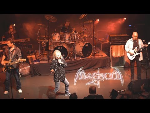 Videoclip de Crazy Old Mothers (Live) — Magnum