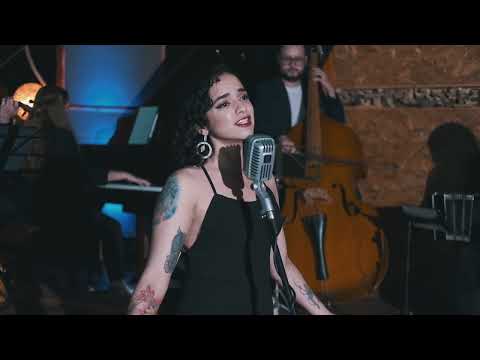 Fruta Amarga - Orquesta El Empuje y Estefanía Arias