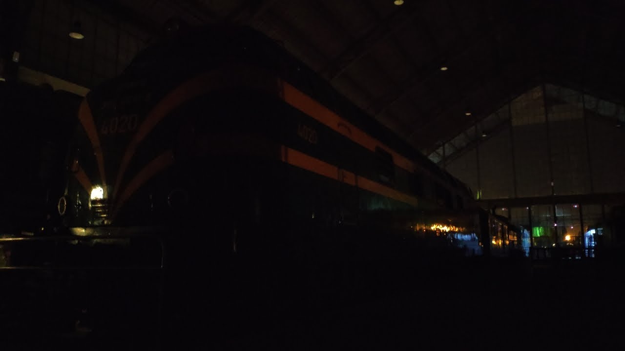 Trenes en el Museo del ferrocaril Paseo Nocturno