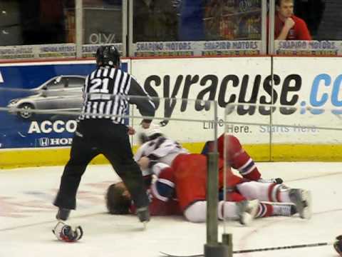 Riley Emmerson vs Kevin Harvey