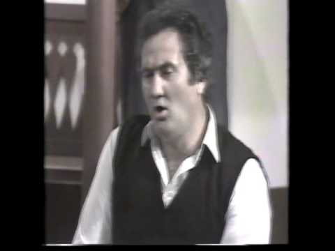 Nestor Puskas spiva stari salasi