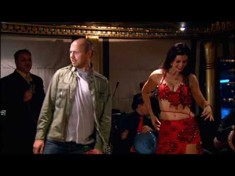 Karl Pilkington & Warwick Davis - Gimme Dat Ding (Dancin')