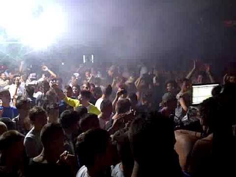 LEONARDO GONNELLI AT COCORICO TITILLA   VENERDI 26 AGOSTO 2011