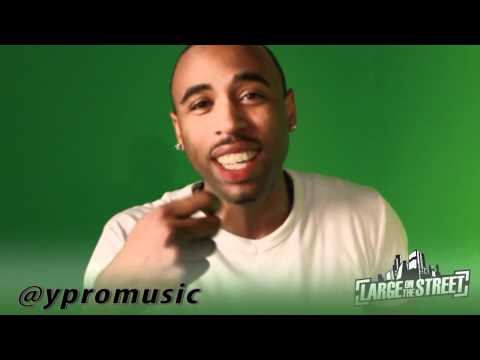 B-MUS [LARGE ON THE STREET] YOUNGPRO