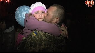 preview picture of video 'Бійці батальйону Київська Русь повернулись на рідну землю (7.03.2015)'