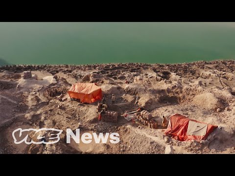 Cobalt Mining Is Still a Dangerous Job in Congo | Vice News