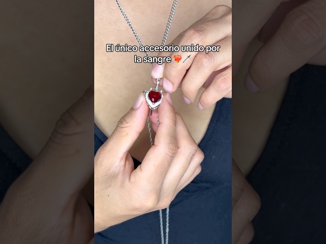 Vídeo relacionado con Pidak Collar Corazón Rojo del héroe Elfo Cosplay, XL, Metal, No es una piedra preciosa