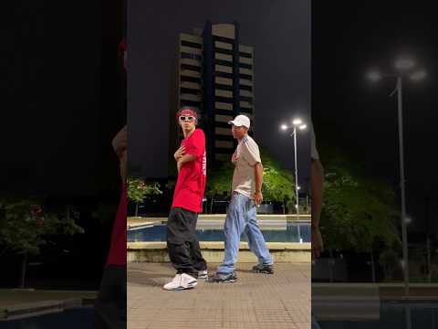 BALANÇA O GUARDA CHUVA🎶