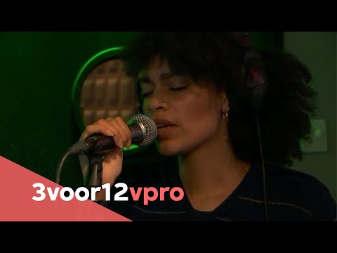 SIROJ feat Joya Mooi & Dusty - Live at 3voor12 Radio