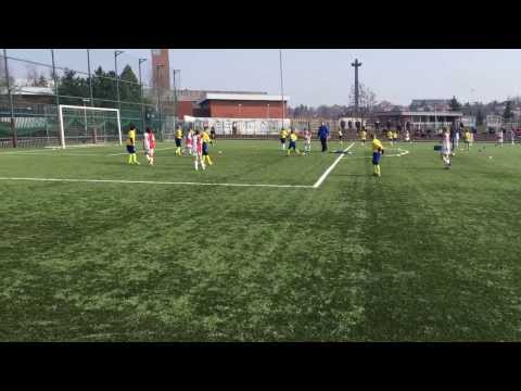 1. zápas: SK Slavia Praha "04" - SK Junior Teplice "04"