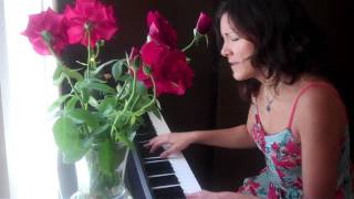 Niagara sung by Simone